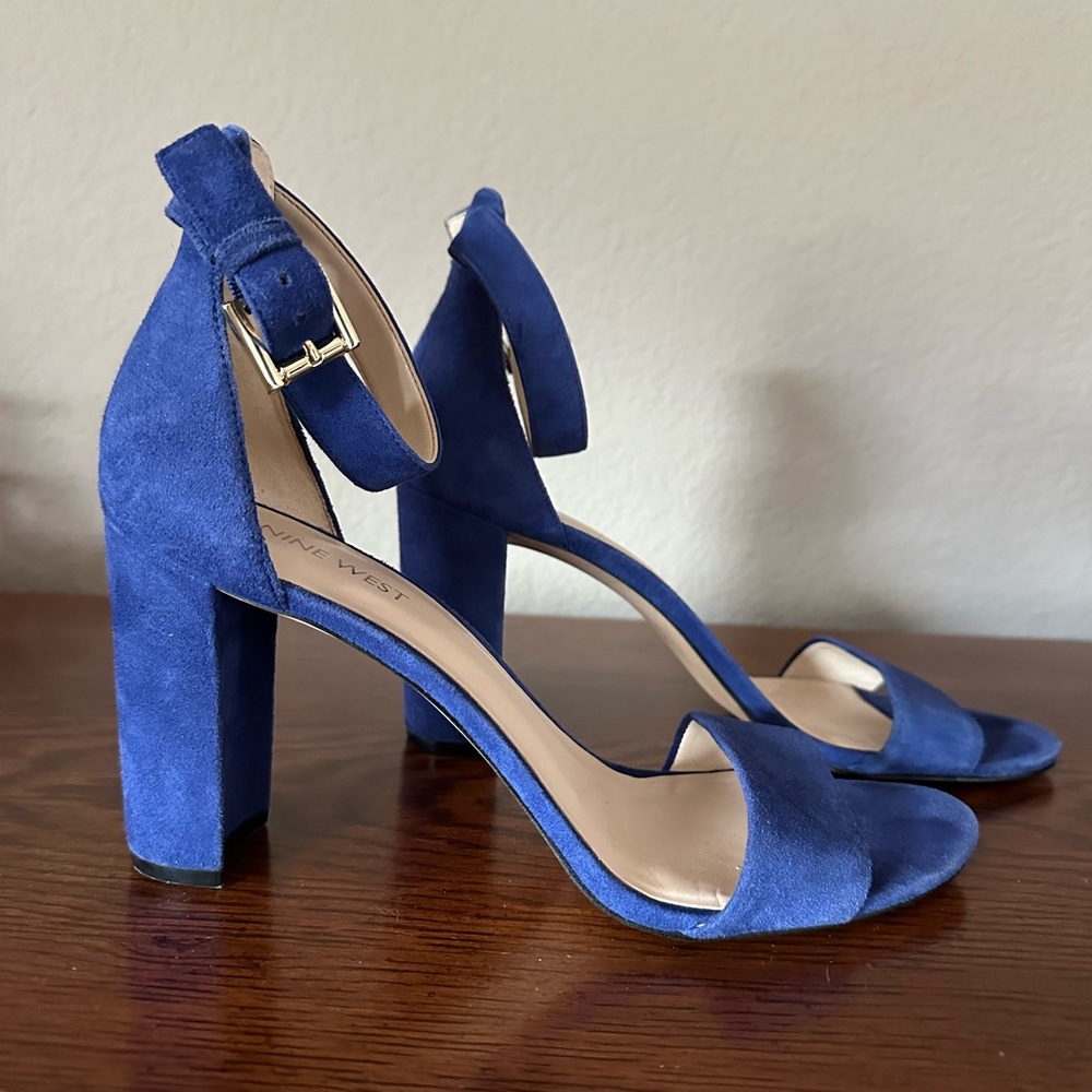 Nine West Nora Block Heel Women Strappy Sandals Size 9 M Blue Suede